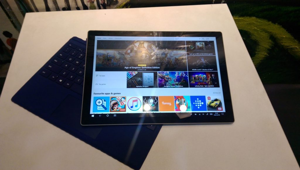 So sánh Surface Pro 3 với Surface Pro 4